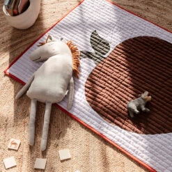 Ferm LIVING Plaid Apple 80x110 Cm -Textil Tienda 502806 01 3 EnvironmentImage 3b9342a54c