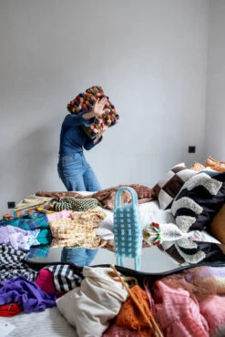 ByOn Cojín Fluffy 50x50 Cm -Textil Tienda 508617 01 11 EnvironmentImage e70dec7fe2