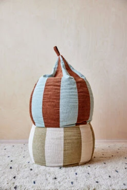 Alfombra OYOY Dot -Textil Tienda 578224 01 41 EnvironmentImage cff23df5b8